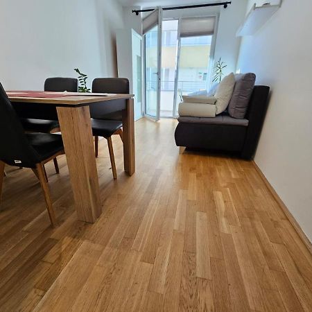Stylish Apartment In Innsbruck + 1 Parking Spot Esterno foto