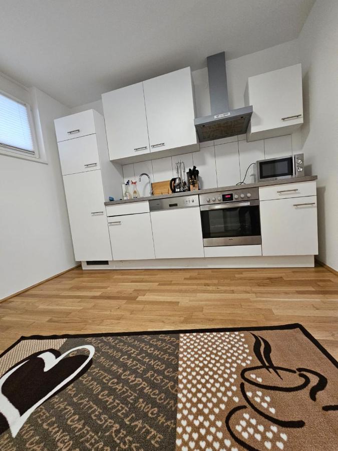 Stylish Apartment In Innsbruck + 1 Parking Spot Esterno foto